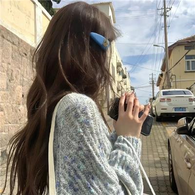 龙纹身的女鬼入镜